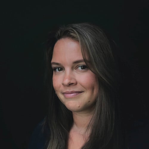 Kate Baer